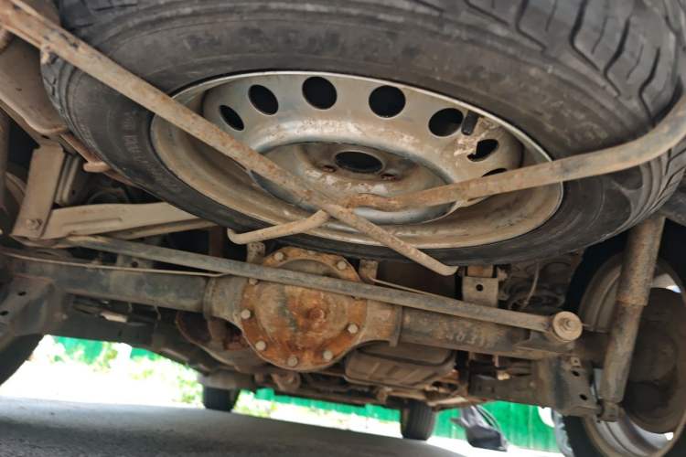 Used CHANGAN KAICHENG Ounuo S 2012 1.5L Luxury Model Chassis Rear