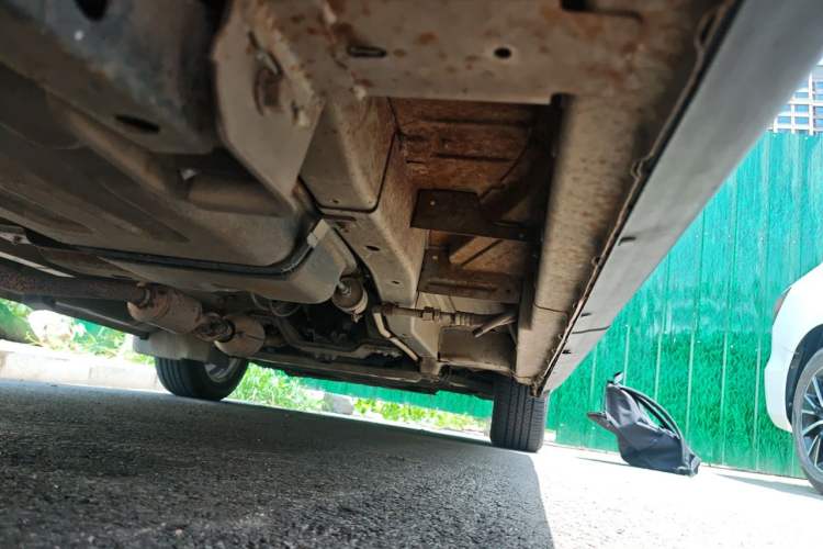 Used CHANGAN KAICHENG Ounuo S 2012 1.5L Luxury Model Chassis Rear Right