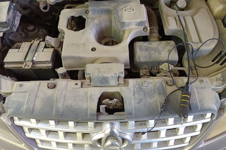 Used CHANGAN KAICHENG Ounuo S 2012 1.5L Elite Version Engine Bay