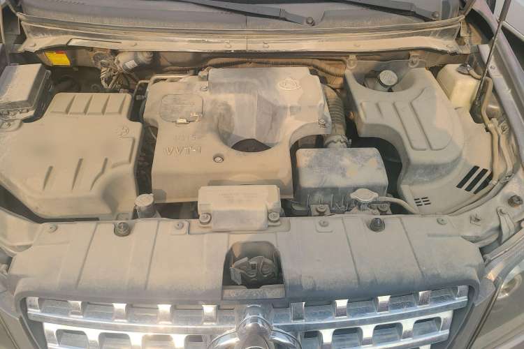 Used CHANGAN KAICHENG Ounuo S 2012 1.5L Elite Version Engine Bay