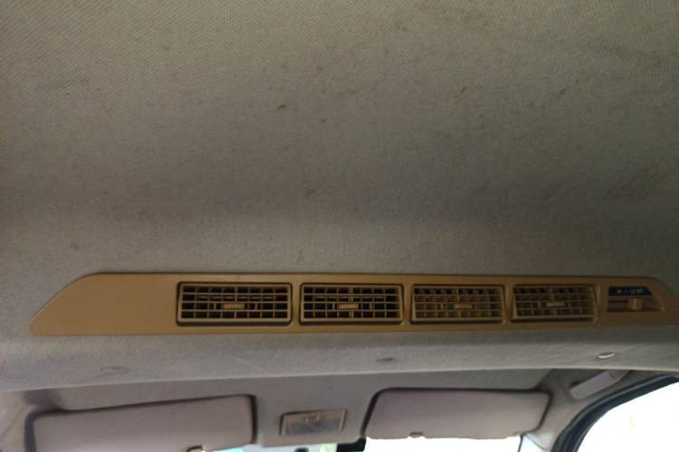 Used CHANGAN KAICHENG Ounuo S 2012 1.5L Elite Version Headliner