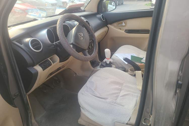 Used CHANGAN KAICHENG Ounuo S 2012 1.5L Elite Version Left Front Seat
