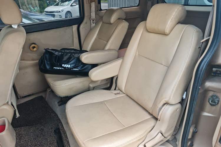 Used CHANGAN KAICHENG Ounuo S 2012 1.5L Luxury Model Left Rear Seat