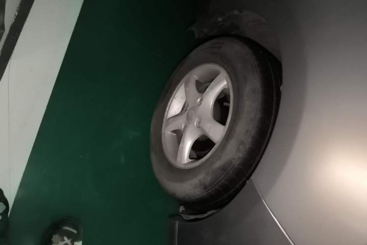 Used CHANGAN KAICHENG Ounuo S 2012 1.3L Elite Version Right Front Wheel Hub