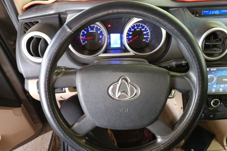 Used CHANGAN KAICHENG Ounuo S 2012 1.5L Elite Version Steering Wheel