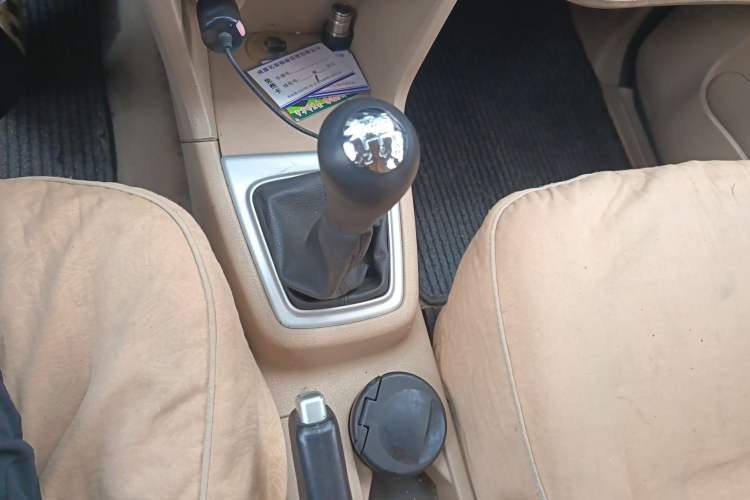 Used CHANGAN KAICHENG Ounuo S 2012 1.5L Standard Version Gear Lever