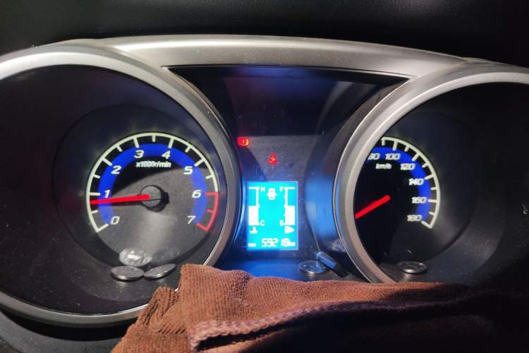 Used CHANGAN KAICHENG Ounuo S 2012 1.3L Standard Version Instrument Cluster