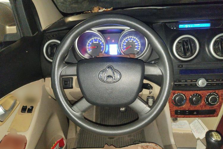 Used CHANGAN KAICHENG Ounuo S 2012 1.3L Standard Version Steering Wheel