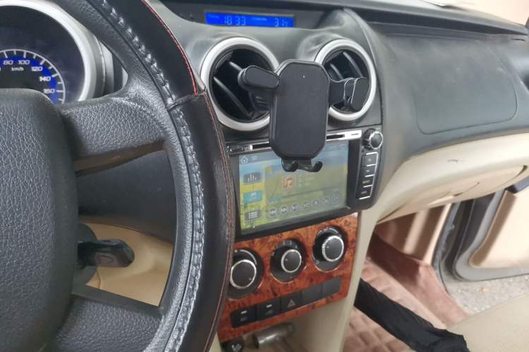 Used CHANGAN KAICHENG Ounuo S 2012 1.3L Standard Version Audio And AC Panel