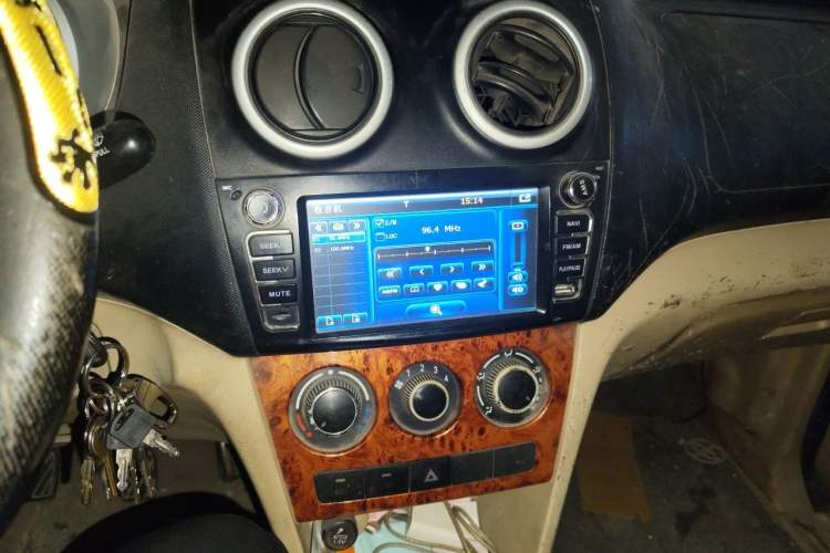 Used CHANGAN KAICHENG Ounuo S 2012 1.3L Elite Version Audio And AC Panel