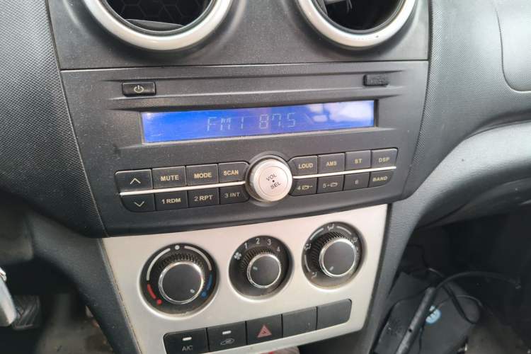 Used CHANGAN KAICHENG Ounuo S 2012 1.3L Base Version Audio And AC Panel