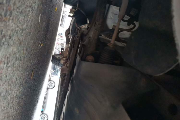 Used CHANGAN KAICHENG Ounuo S 2012 1.3L Standard Version Chassis Front