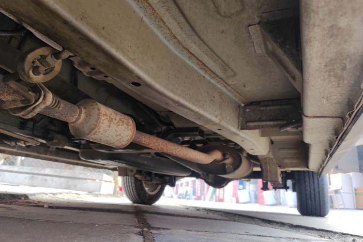 Used CHANGAN KAICHENG Ounuo S 2012 1.5L Standard Version Chassis Front Left