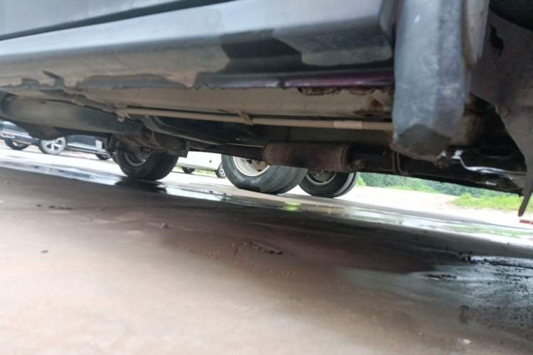 Used CHANGAN KAICHENG Ounuo S 2012 1.3L Elite Version Chassis Front Right