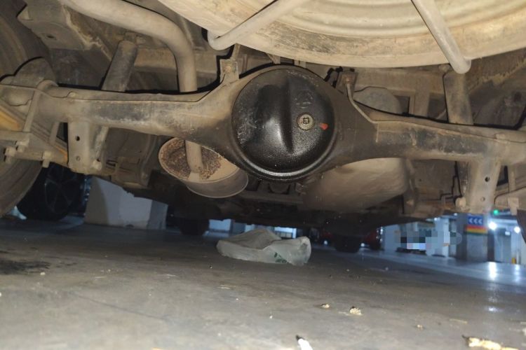Used CHANGAN KAICHENG Ounuo S 2012 1.3L Elite Version Chassis Rear