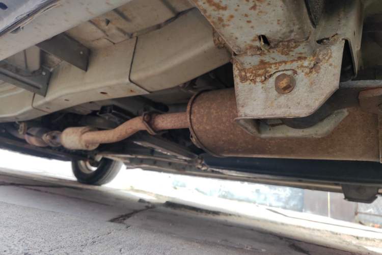 Used CHANGAN KAICHENG Ounuo S 2012 1.5L Standard Version Chassis Rear Left