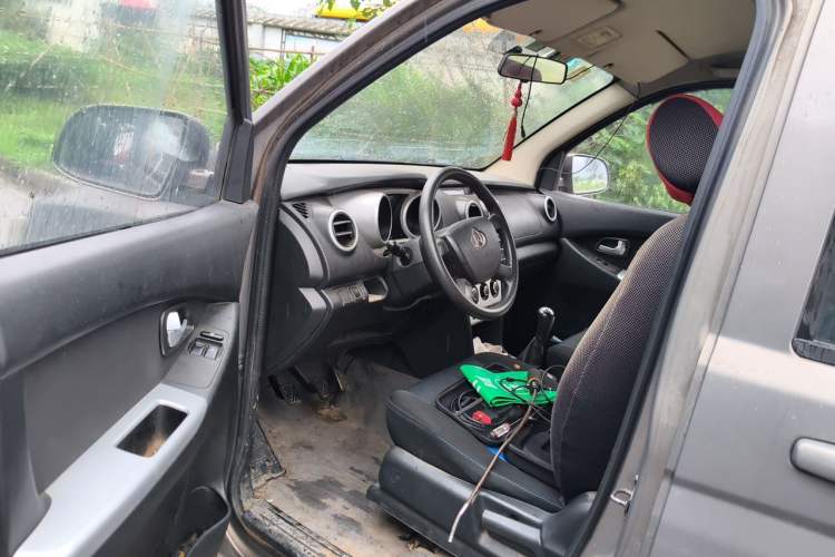 Used CHANGAN KAICHENG Ounuo S 2012 1.3L Base Version Driver Seat