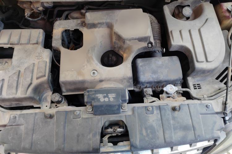 Used CHANGAN KAICHENG Ounuo S 2012 1.5L Standard Version Engine Bay