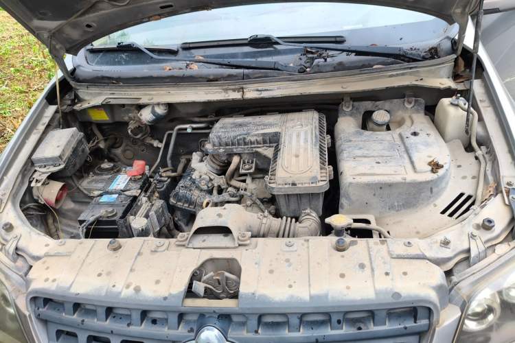 Used CHANGAN KAICHENG Ounuo S 2012 1.3L Base Version Engine Bay