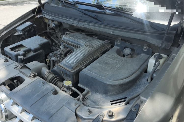 Used CHANGAN KAICHENG Ounuo S 2012 1.3L Standard Version Engine Bay Left