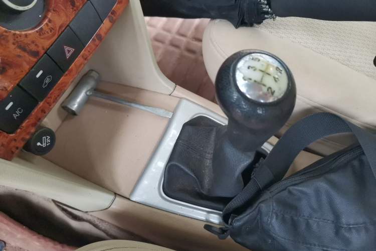 Used CHANGAN KAICHENG Ounuo S 2012 1.3L Standard Version Gear Lever