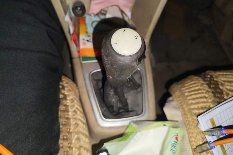 Used CHANGAN KAICHENG Ounuo S 2012 1.3L Elite Version Gear Lever