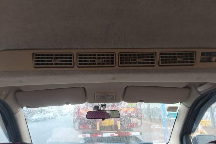Used CHANGAN KAICHENG Ounuo S 2012 1.3L Standard Version Headliner