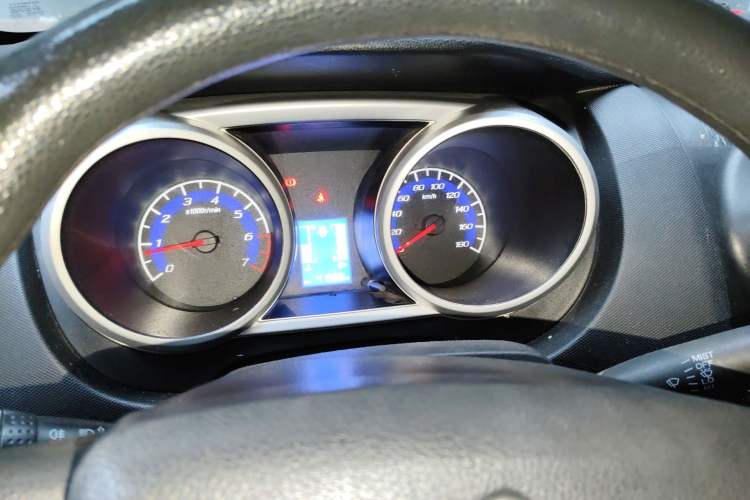Used CHANGAN KAICHENG Ounuo S 2012 1.3L Base Version Instrument Cluster