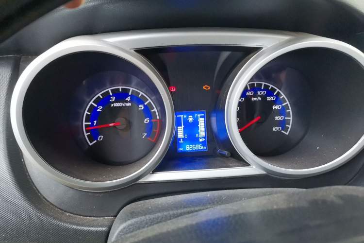 Used CHANGAN KAICHENG Ounuo S 2012 1.3L Standard Version Instrument Cluster