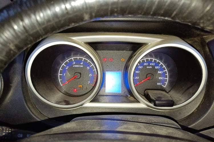 Used CHANGAN KAICHENG Ounuo S 2012 1.3L Elite Version Instrument Cluster