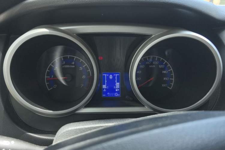 Used CHANGAN KAICHENG Ounuo S 2012 1.3L Standard Version Instrument Cluster