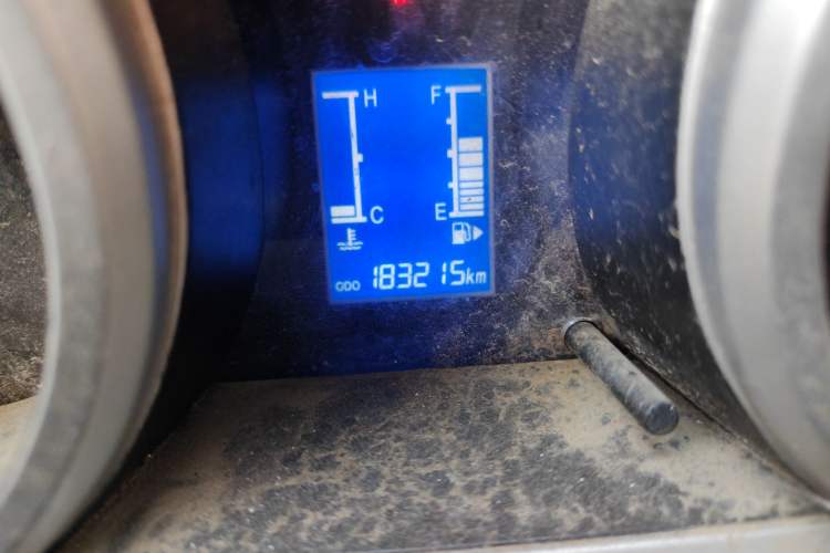 Used CHANGAN KAICHENG Ounuo S 2012 1.5L Standard Version Odometer Close Up
