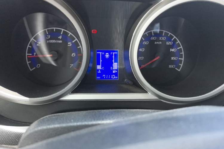Used CHANGAN KAICHENG Ounuo S 2012 1.3L Standard Version Odometer Close Up