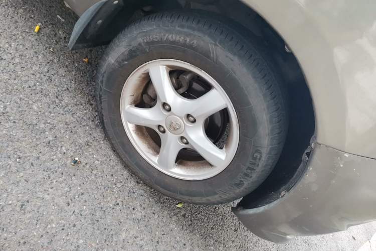 Used CHANGAN KAICHENG Ounuo S 2012 1.3L Standard Version Right Front Wheel Hub