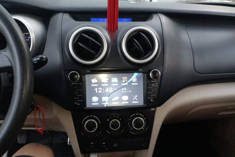 Used CHANGAN KAICHENG Ounuo S 2012 1.5L Standard Version Audio And AC Panel