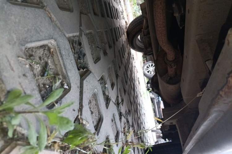 Used CHANGAN KAICHENG Ounuo S 2012 1.5L Standard Version Chassis Front Left