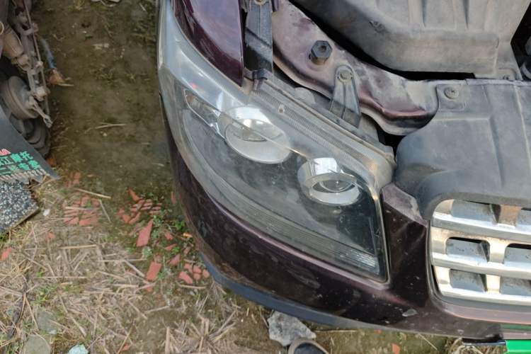 Used CHANGAN KAICHENG Ounuo S 2012 1.5L Elite Version Right Front Headlight