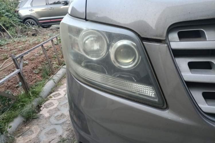 Used CHANGAN KAICHENG Ounuo S 2012 1.5L Standard Version Right Front Headlight