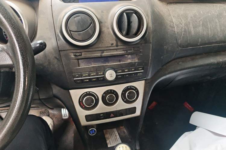 Used CHANGAN KAICHENG Ounuo S 2012 1.3L Base Version Audio And AC Panel