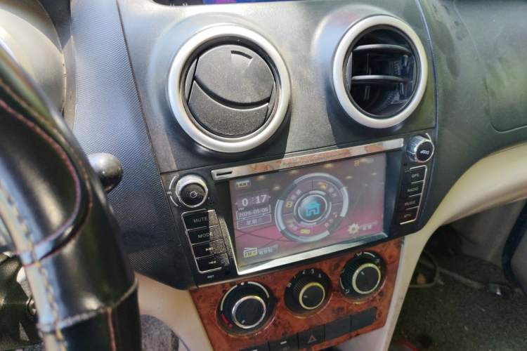 Used CHANGAN KAICHENG Ounuo S 2012 1.3L Base Version Audio And AC Panel