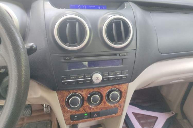 Used CHANGAN KAICHENG Ounuo S 2012 1.3L Base Version Audio And AC Panel