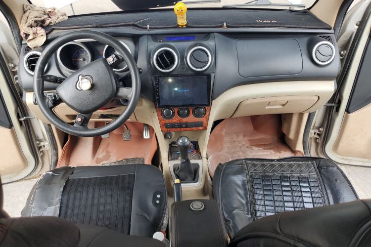 Used CHANGAN KAICHENG Ounuo S 2012 1.3L Base Version Center Console