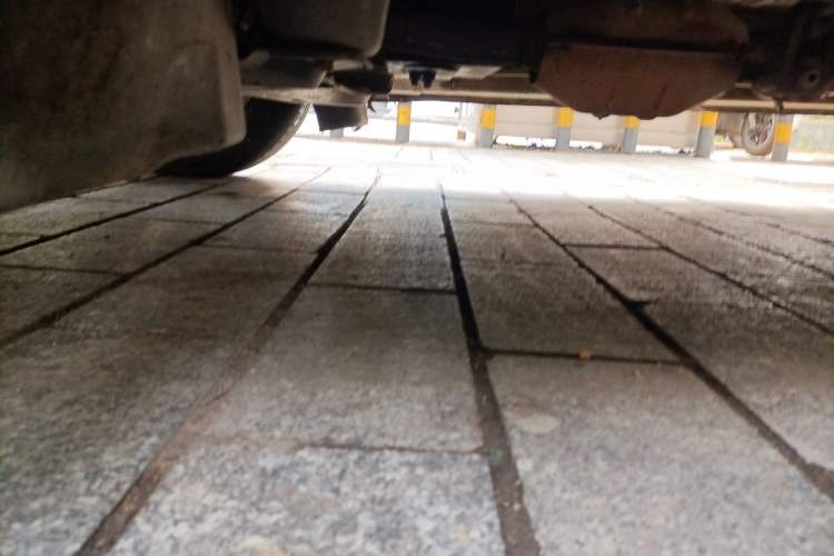 Used CHANGAN KAICHENG Ounuo S 2012 1.5L Standard Version Chassis Front Left