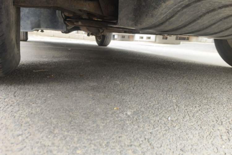 Used CHANGAN KAICHENG Ounuo S 2012 1.3L Standard Version Chassis Front Right