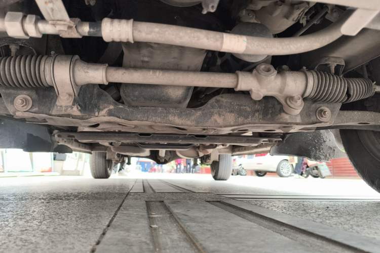 Used CHANGAN KAICHENG Ounuo S 2012 1.3L Base Version Chassis Front