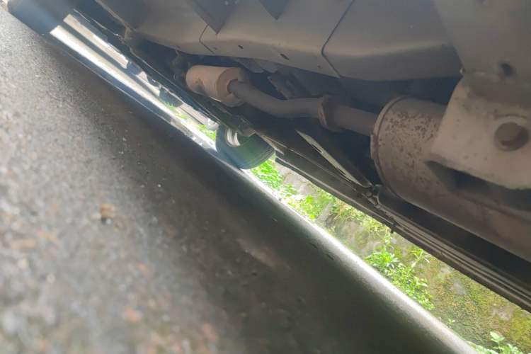 Used CHANGAN KAICHENG Ounuo S 2012 1.3L Standard Version Chassis Rear Left