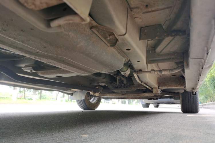 Used CHANGAN KAICHENG Ounuo S 2012 1.3L Standard Version Chassis Rear Right