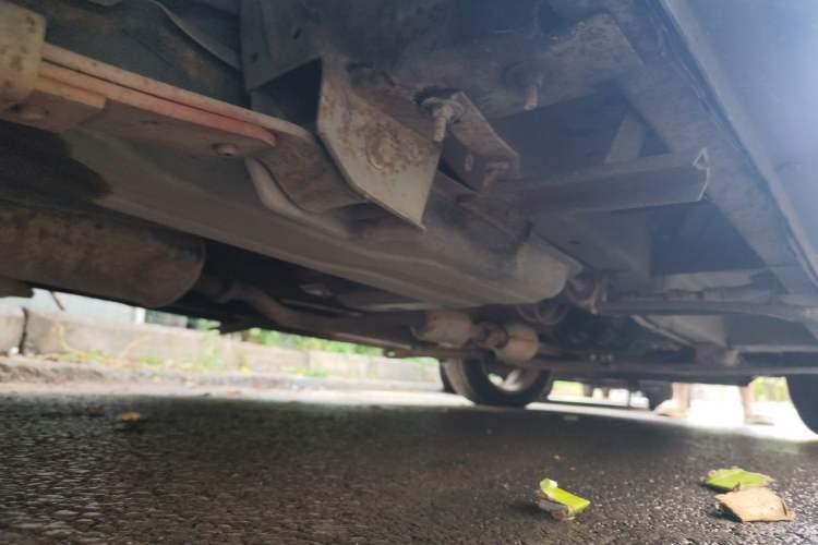 Used CHANGAN KAICHENG Ounuo S 2012 1.5L Standard Version Chassis Rear Right
