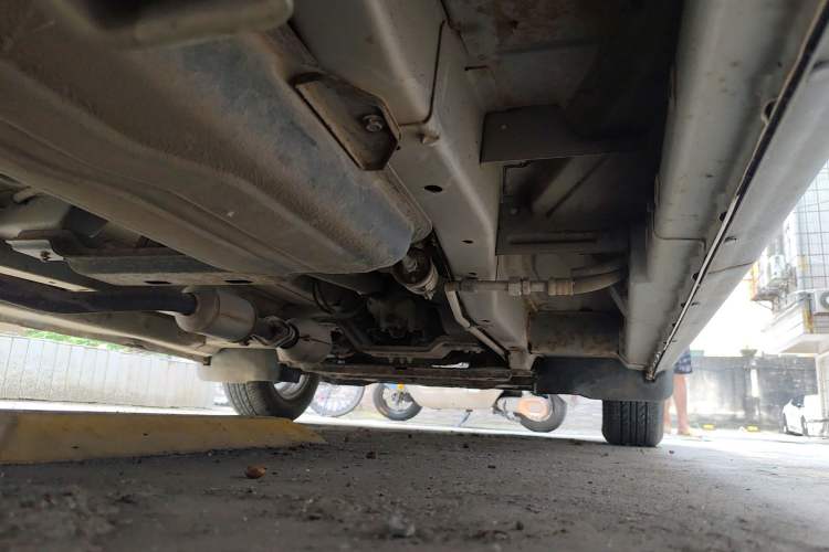 Used CHANGAN KAICHENG Ounuo S 2012 1.5L Elite Version Chassis Rear Right