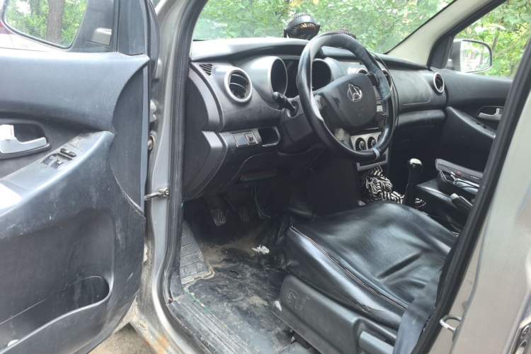 Used CHANGAN KAICHENG Ounuo S 2012 1.3L Base Version Driver Seat
